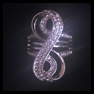 NIP 18K WGP Double Infinity CZ Statement Ring 6